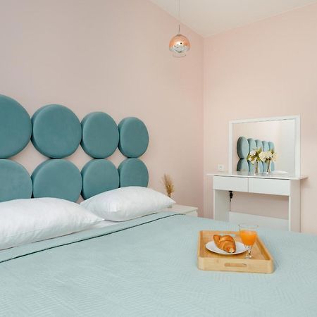 Motlawa River Old City Gdansk Apartment By Noclegi Renters 외부 사진